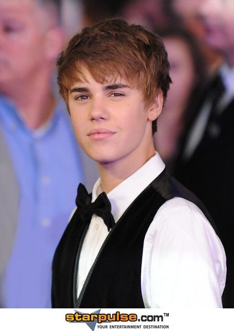 justin_bieber-spx-042544.jpg