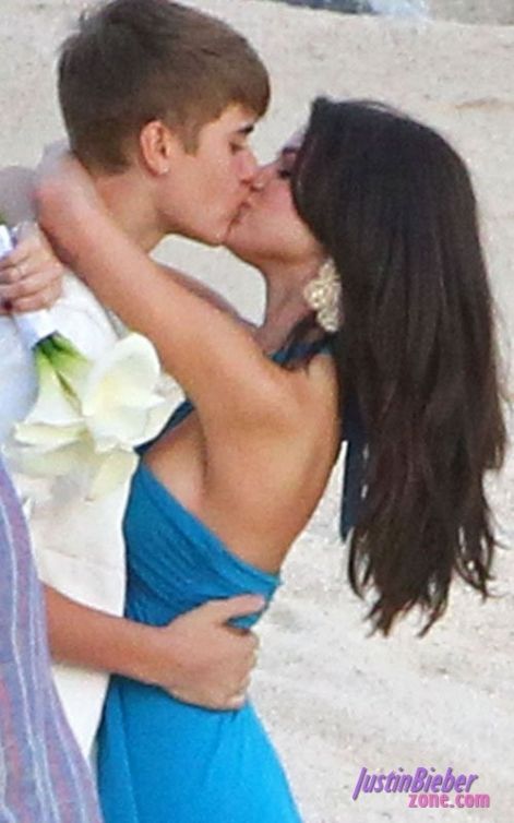 justin_bieber_and_selena_gomez_wedding_mexico.jpg